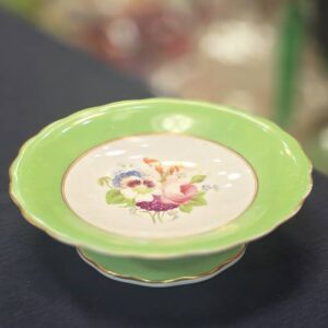 شیرینی خوری